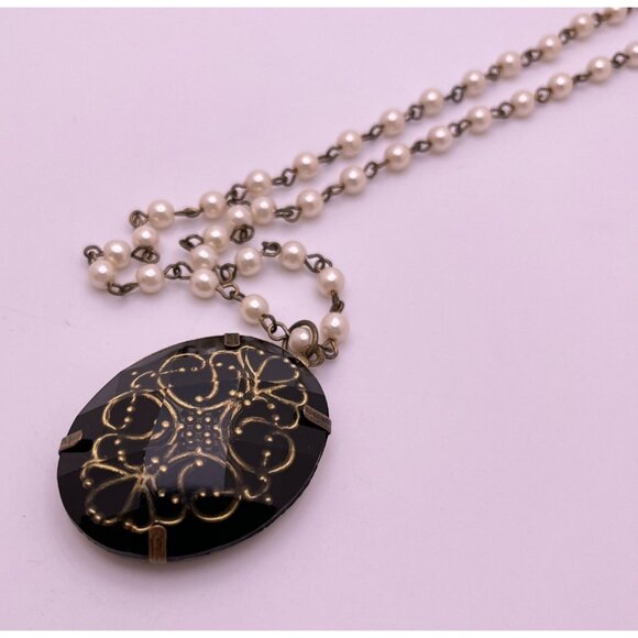 Vintage Faux Pearl Beaded Necklace with Black and Gold Oval Pendant Prong Set - Picture 7 of 8